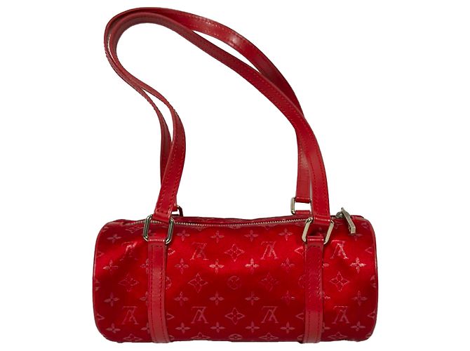 Borsa a tracolla Louis Vuitton Mini Papillon Barrel in raso rosso Bordò