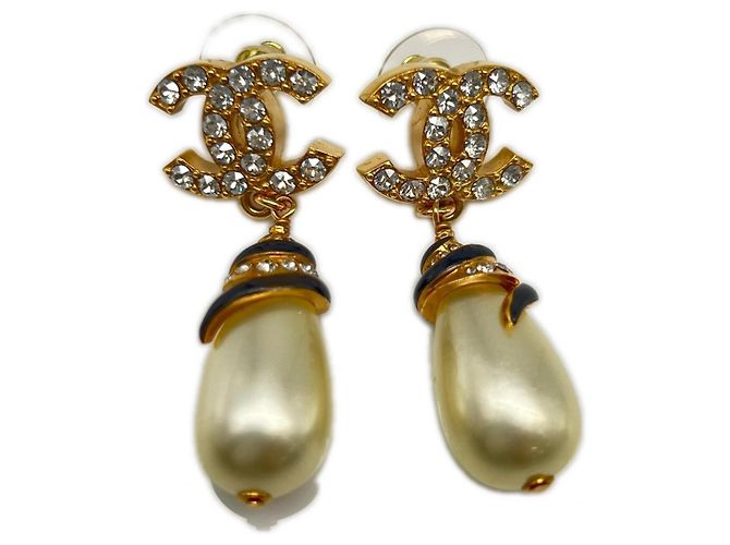 Pendientes Chanel Coco Mark de perlas sintéticas Negro Blanco Dorado