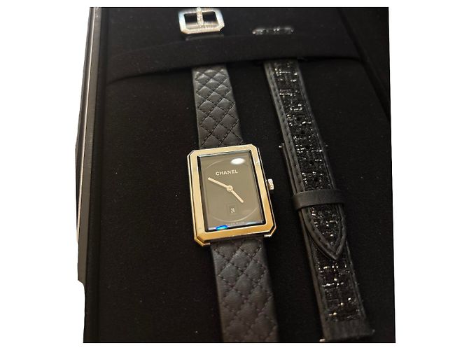 Chanel Boy·Friend Quarz Edelstahl und gestepptes Leder 27
