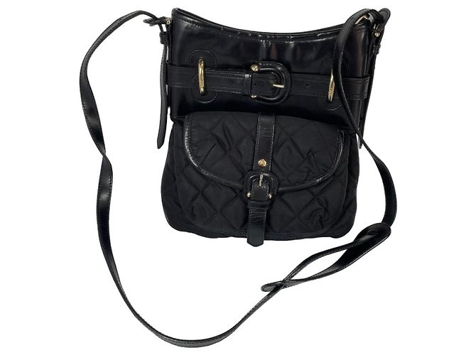 Burberry Bolsa de ombro em nylon acolchoado e couro Preto