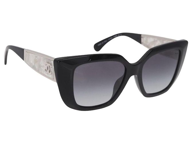 CHANEL Sonnenbrille Metall Schwarz CC Auth 189755M