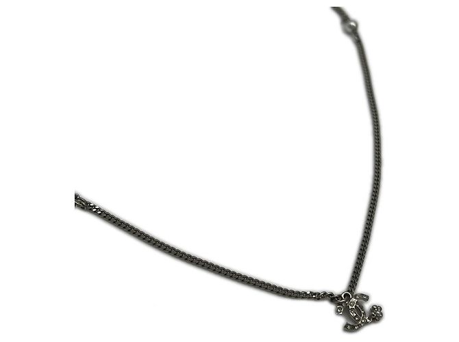 Collana di perle finte Chanel Coco Mark Argento