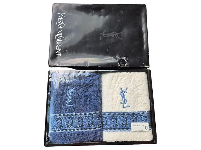 Ensemble de deux serviettes Yves Saint Laurent Blanc Bleu Beige