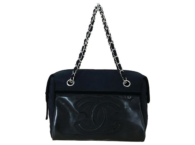 Borsa a tracolla CC in tessuto nero e pelle Chanel