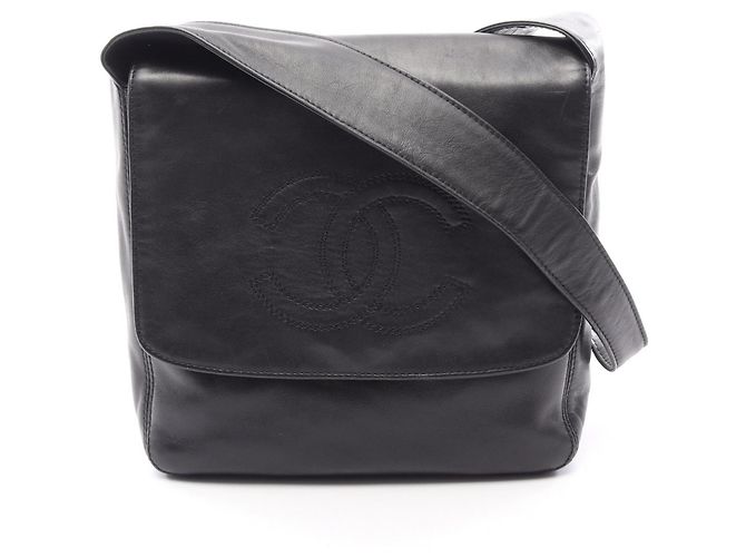 Borsa a tracolla Chanel Coco Mark in agnello nero