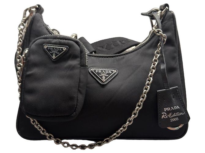 Prada Re-Edition 2005 Mini Bolsa de Nylon Preto