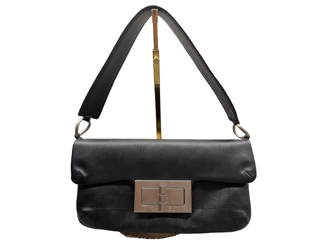 Chanel 2.55 Sac à Rabat en Cuir Noir