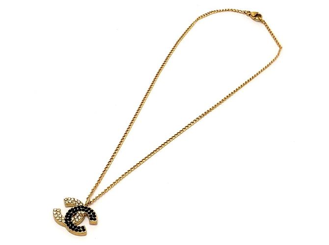 Colar com pingente Chanel 03C Coco Mark de strass Dourado