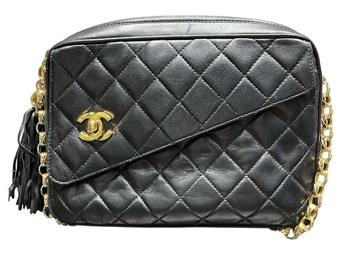 Borsa a tracolla Chanel Matelassé in agnello Nero