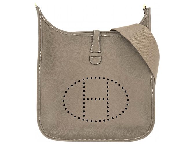 Hermès Sac à épaule Hermes Evelyne 3 PM Marron
