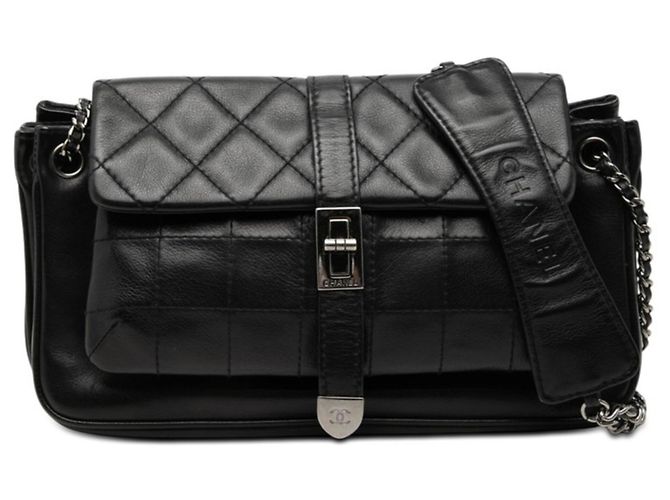 Sac à bandoulière Chanel Coco Mark 2.55 Matelassé Chain Noir