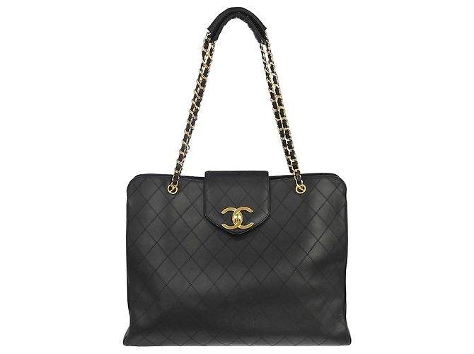 Chanel Vintage Supermodel Weekender in pelle trapuntata Medium Nero