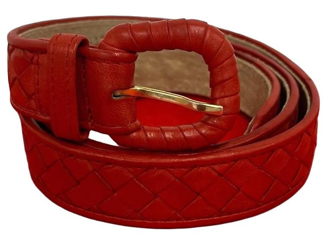Cinturón de cuero Bottega Veneta Roja