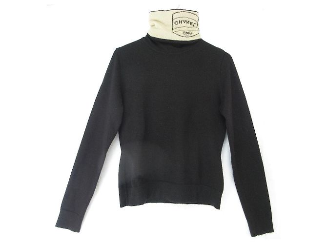 Timeless Chanel Cashmere Rollkragenpullover mit Logo Schwarz