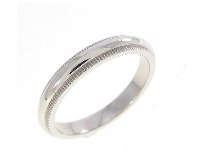 Anillo de banda Milgrain Tiffany & Co.