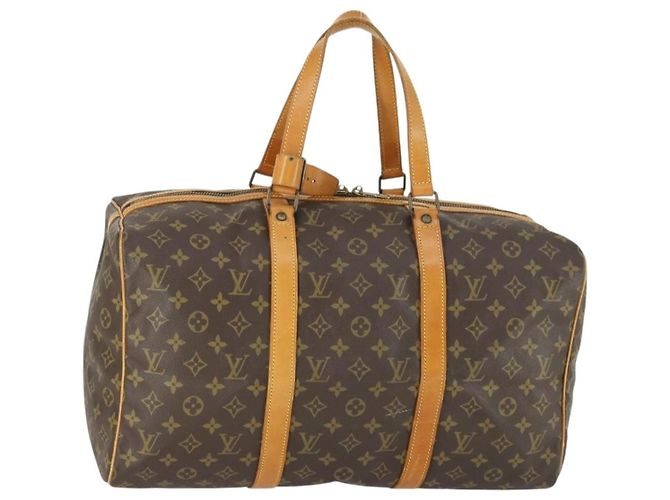 Louis Vuitton Sirius Monogram Canvas 45 Marrom