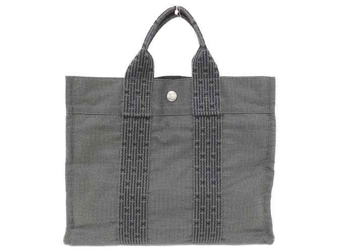 Hermès Hermes Herline PM Handtasche Schwarz