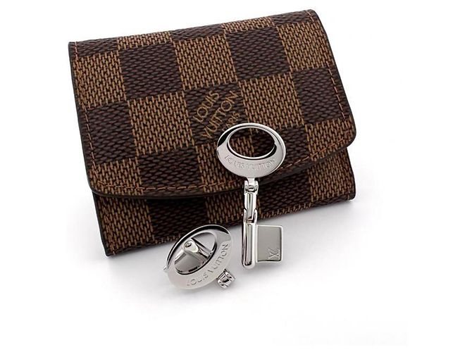 Abotoaduras Louis Vuitton marrom e prata