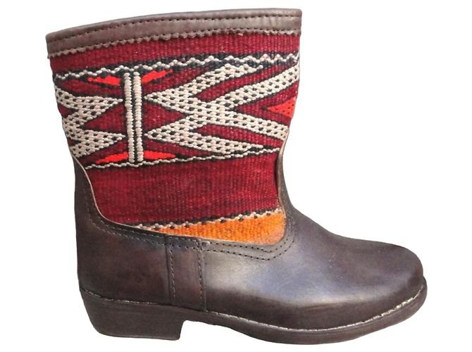 Autre Marque Stivaletti in pelle marrone con inserti Kilim Rosso Multicolore