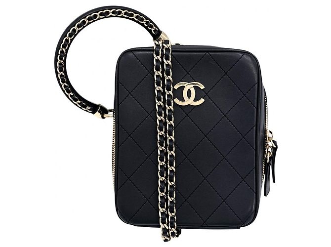 Borsa a tracolla in pelle nera Chanel Nero