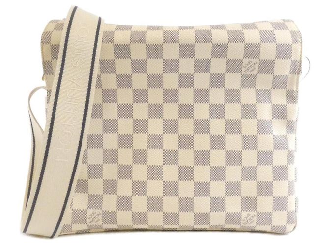 Bolsa de Ombro Louis Vuitton Damier Azur Naviglio Azul