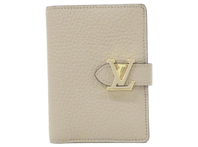 Cartera Compacta Louis Vuitton Taurillon LV Vertical