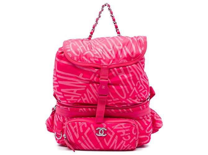 Mochila conversível Chanel Coco Neige em nylon estampado rosa