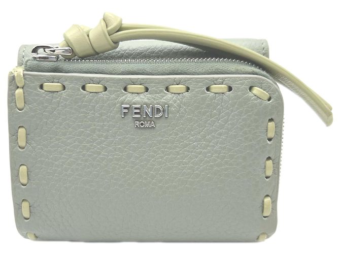 FENDI Peekaboo Micro Tri-fold Wallet Green