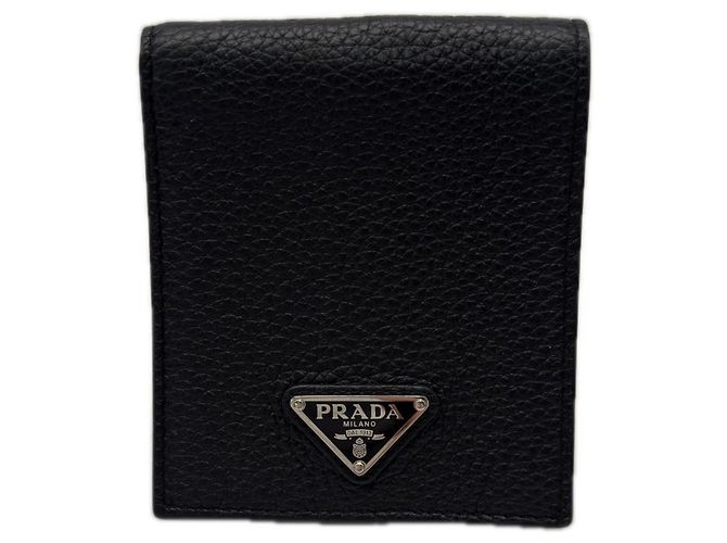 Prada Vitello Daino Leather Bi-fold Wallet Black