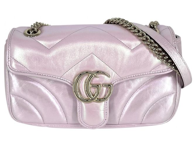 Bolsa de ombro Gucci GG Marmont acolchoada com corrente pequena Prata