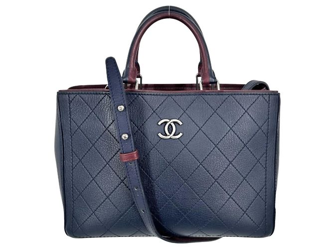 Borsa Coco Mark da donna Chanel in Bordeaux e Navy Bordò Blu navy
