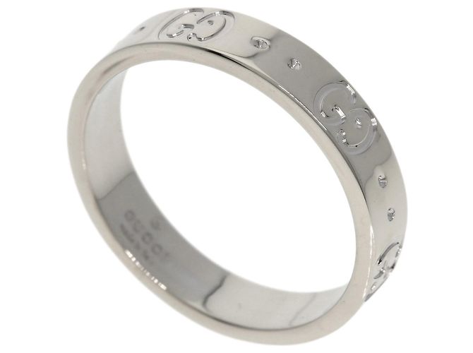 Anillo Gucci Icon #14 en oro blanco de 18K