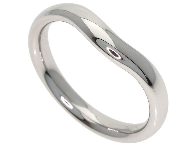 Anillo de banda curva en platino Tiffany & Co.