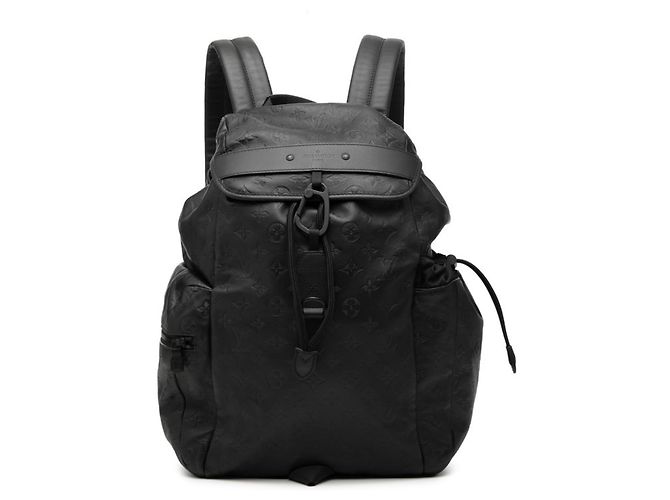 Zaino Louis Vuitton Monogram Shadow Discovery Nero