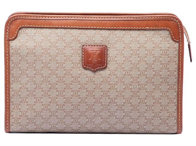 16 Céline Celine Clutch aus beschichteter Canvas Beige Macadam