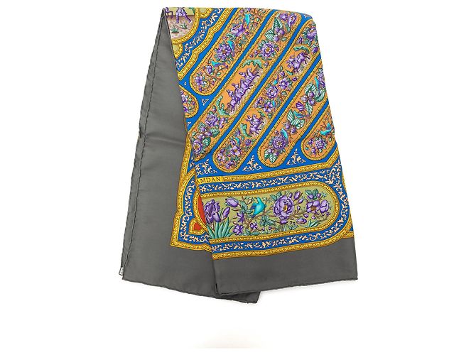 Hermès Seidentuch Gray Qalamdan 90 Braun