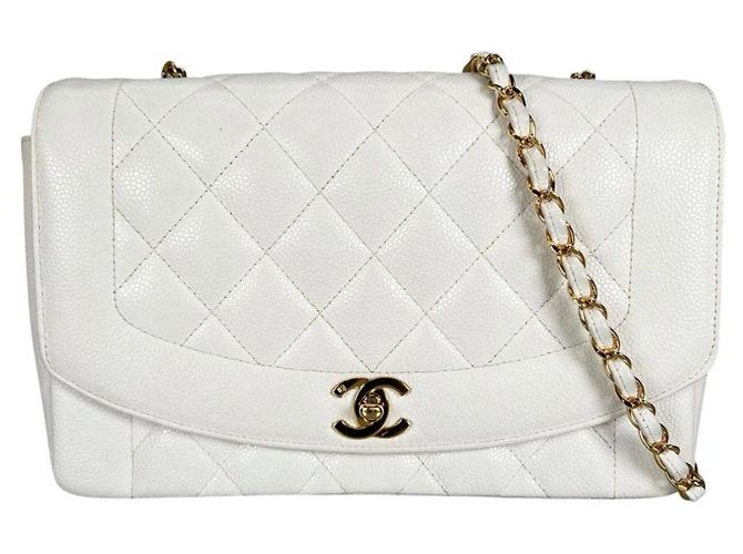 Bolsa de ombro com corrente Chanel Diana 25 Branco