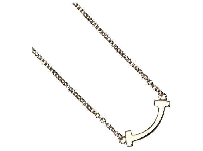 Tiffany T Collar T Smile Mini de Tiffany & Co. en oro rosa de 18K