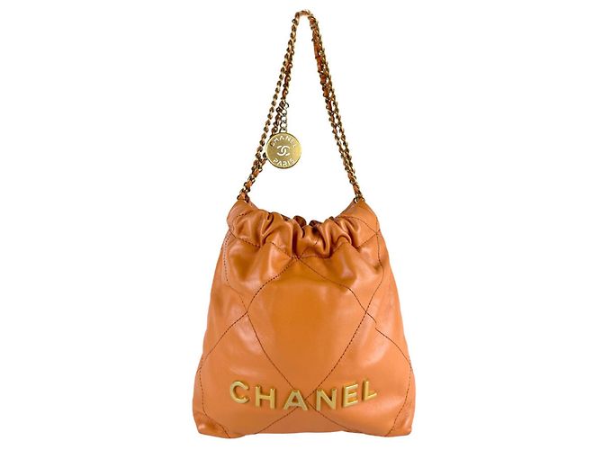 Bolsa de ombro Chanel em couro laranja