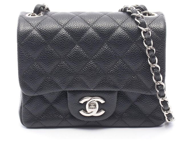 Bolsa de Ombro Chanel Mini Matelassé Preto