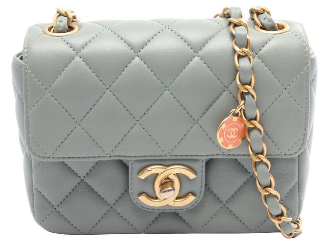 Borsa a Spalla Chanel Mini Matelassé Verde