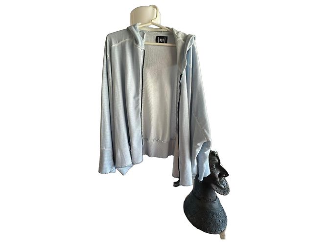 Munthe Plus Simonsen PLU Hellblauer Kapuzenpullover mit Reißverschluss