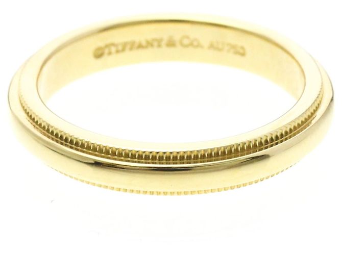 Tiffany & Co Anello Tiffany Milgrain in oro giallo 18K D'oro