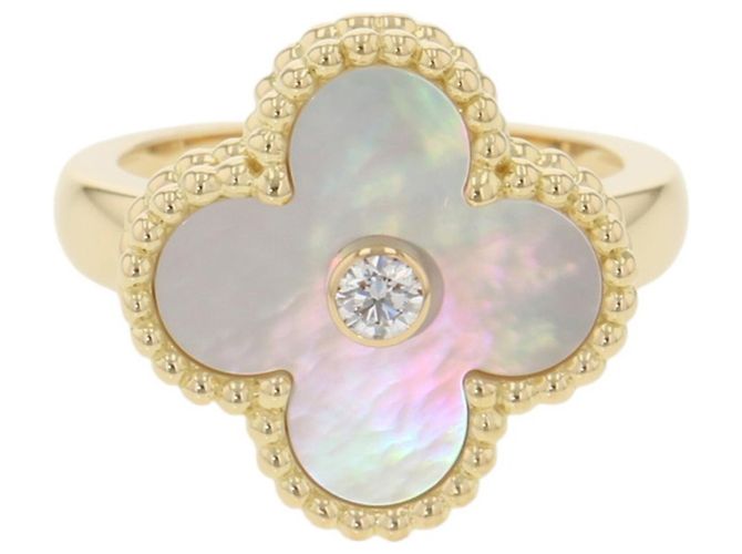 Anillo Alhambra Van Cleef & Arpels 