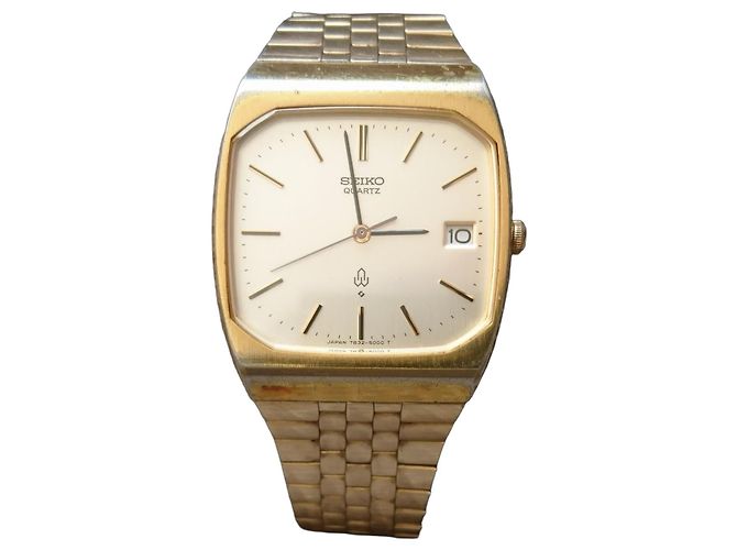 Seiko Emblem Montre Quartz Plaqué Or 7832-5000 Doré