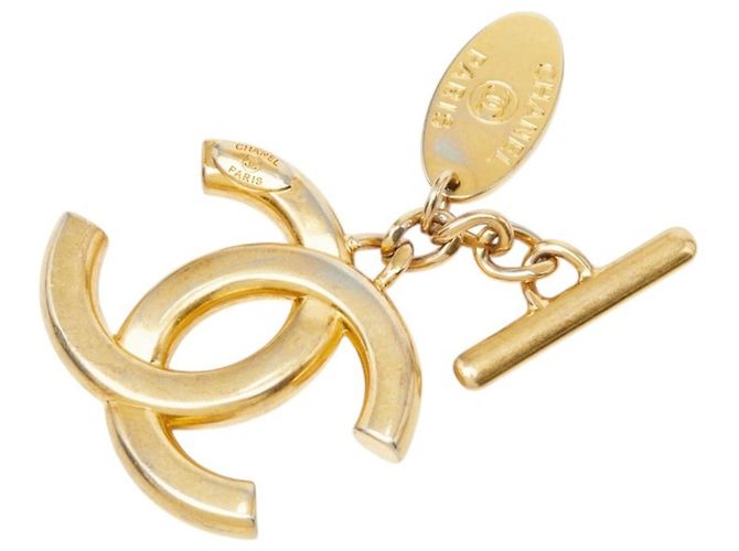 Timeless Charm Chanel Coco Mark D'oro