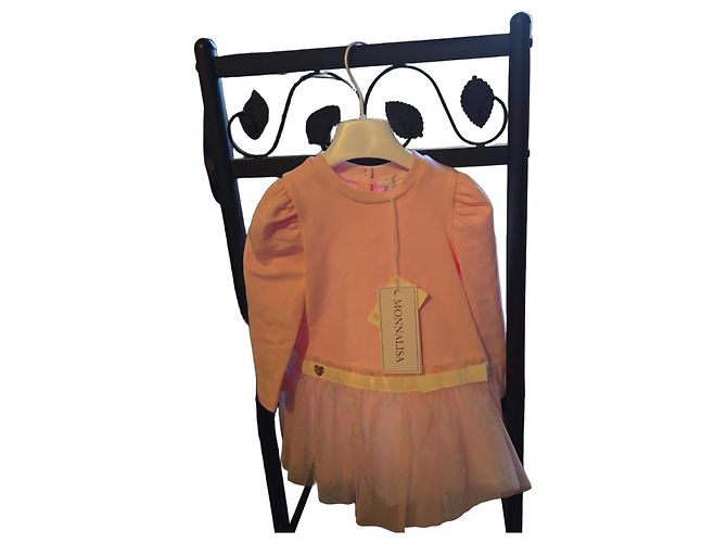 Vestido Monnalisa rosa com saia de tule
