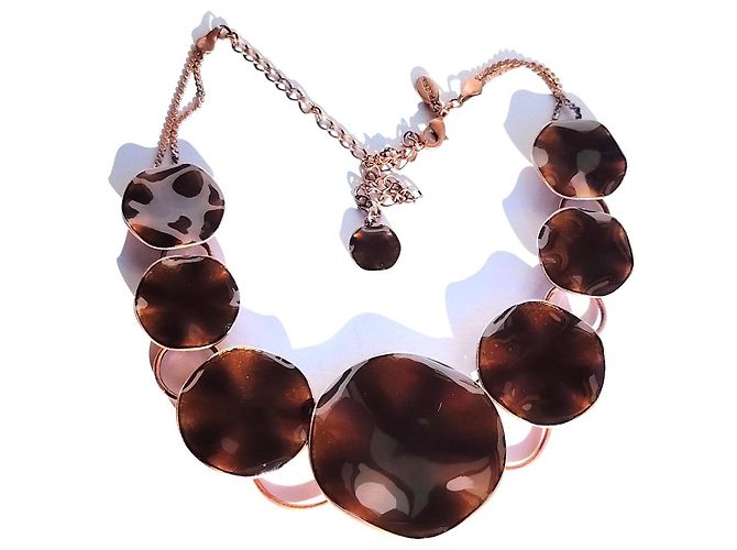 Autre Marque Collana Pilgrim Danish Design con disco scultoreo Rame