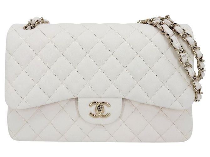 Bolsa de Ombro Chanel Matelassé 30 Branco