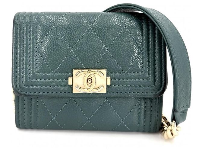Cartera de cadena matelassé verde Chanel